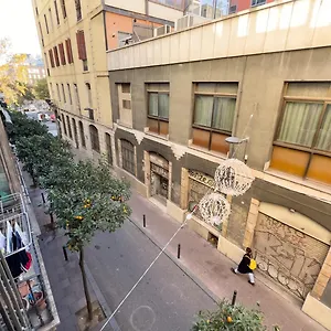 aparteasy-central-gracia-apartments.catalonia-hotels.com/